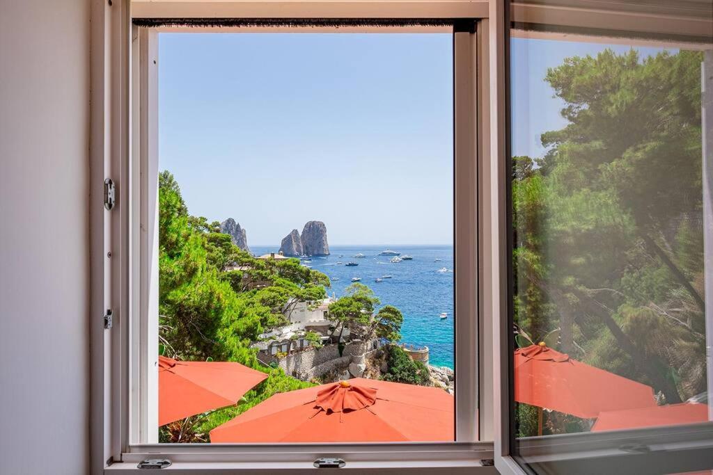 Villa Cisterna Capri, Private Beach Front Property With Pool Exterior foto