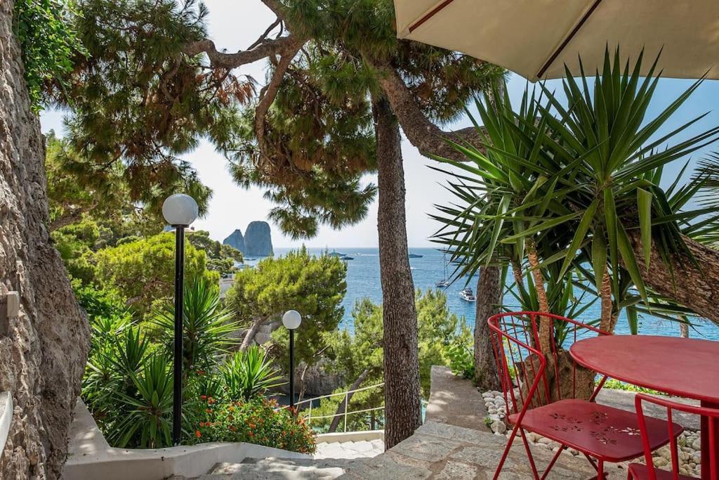 Villa Cisterna Capri, Private Beach Front Property With Pool Exterior foto